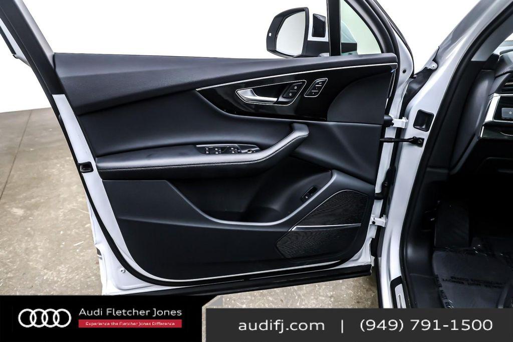 used 2023 Audi Q7 car, priced at $39,894