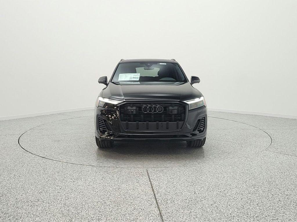 new 2026 Audi Q7 car, priced at $77,470