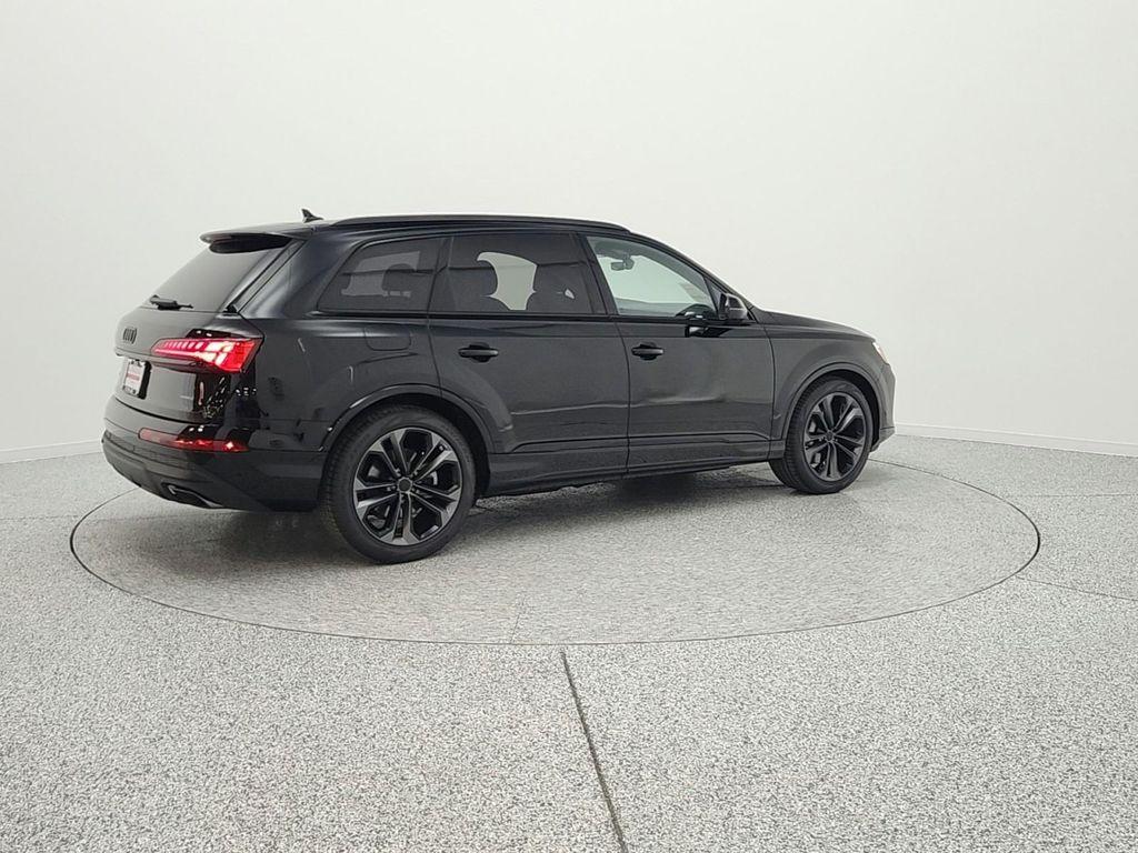 new 2026 Audi Q7 car, priced at $77,470