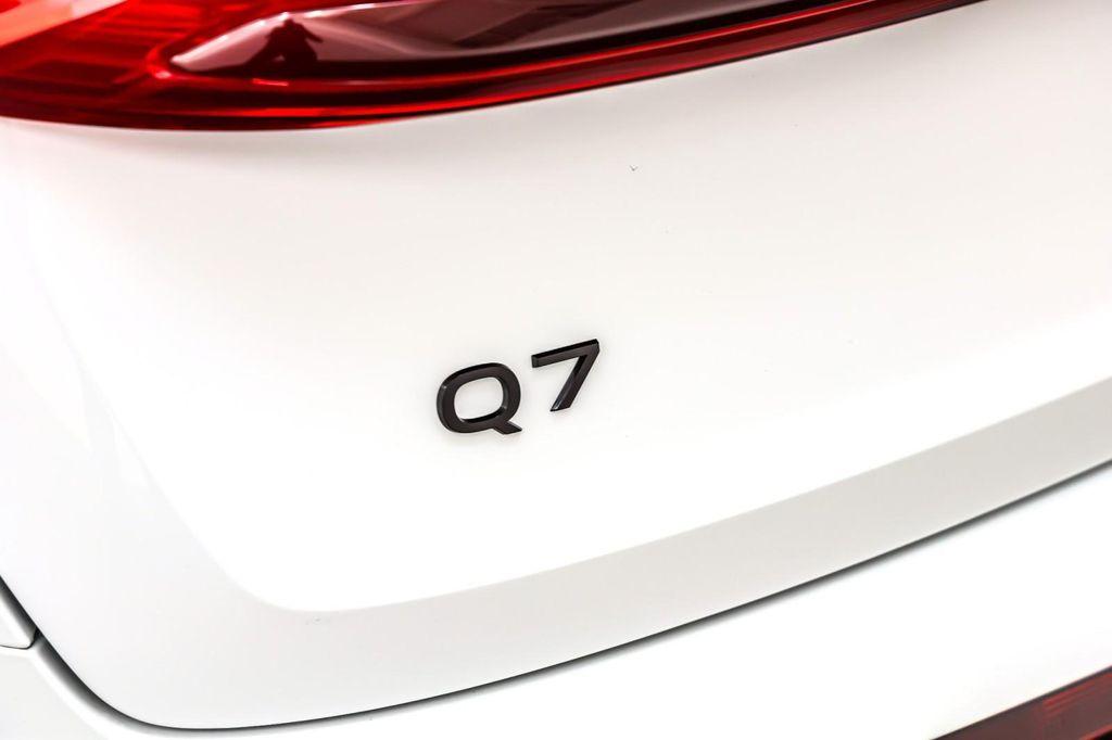 new 2026 Audi Q7 car, priced at $78,305