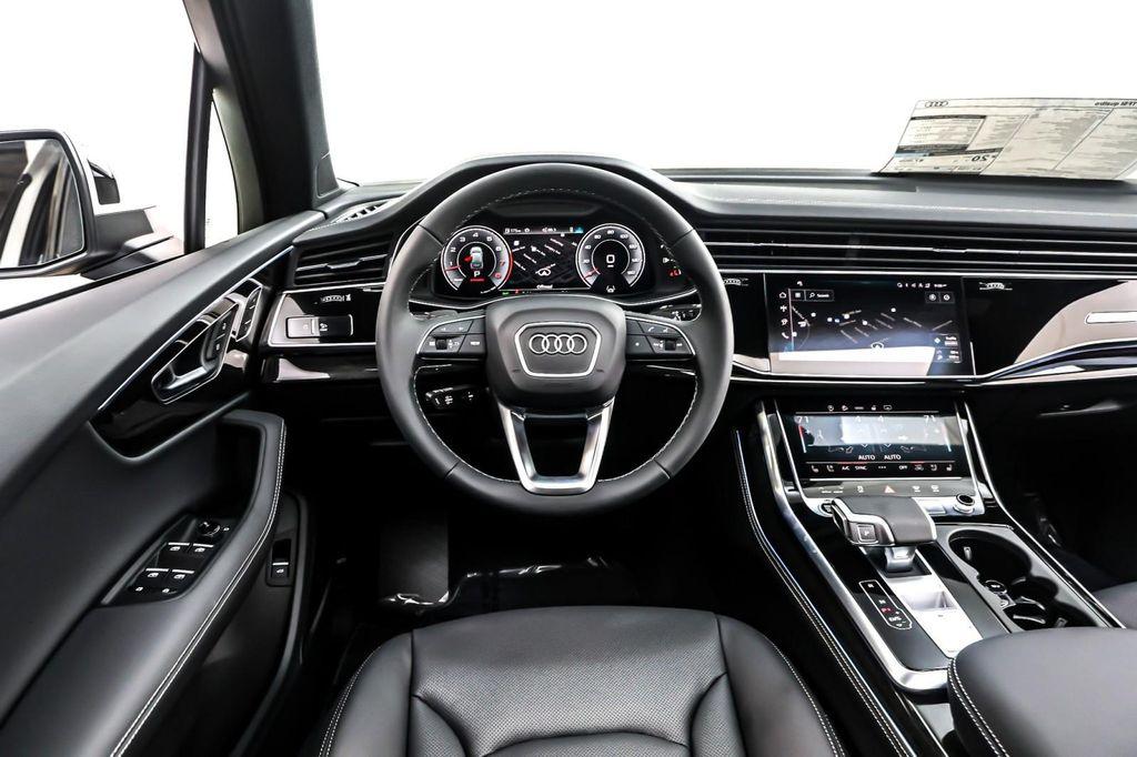 new 2026 Audi Q7 car, priced at $78,305