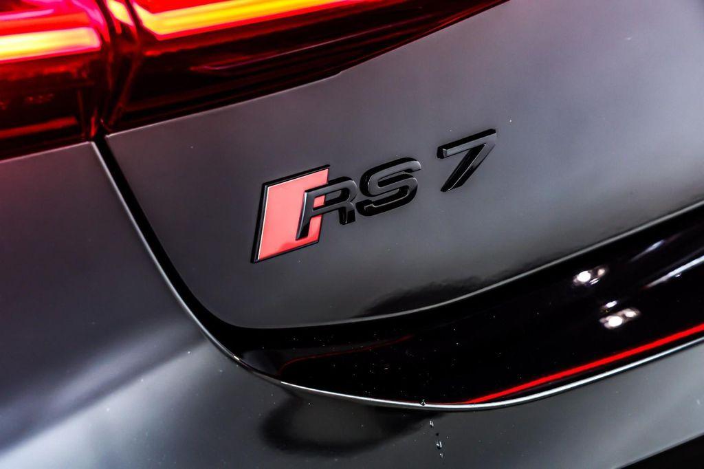 new 2026 Audi RS 7 car, priced at $160,490