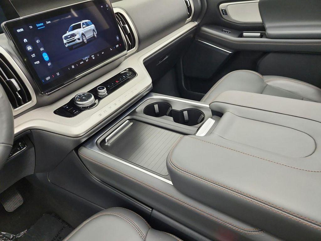 used 2025 Ford Expedition car, priced at $55,893