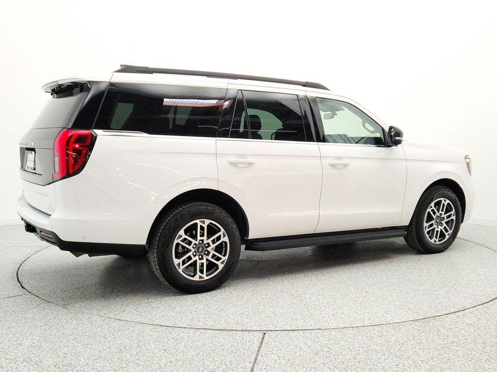 used 2025 Ford Expedition car, priced at $55,893