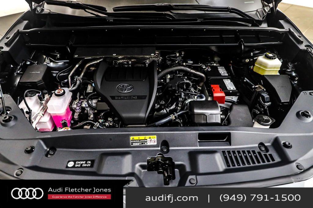 used 2025 Toyota Highlander car, priced at $42,394