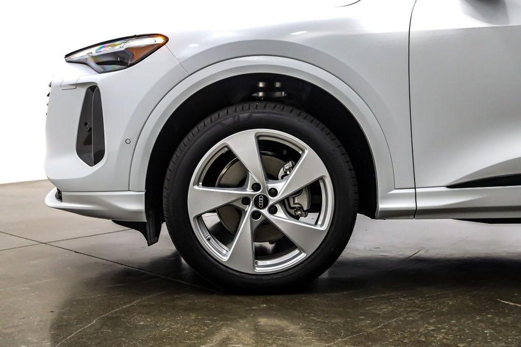 new 2025 Audi Q5 car, priced at $61,890