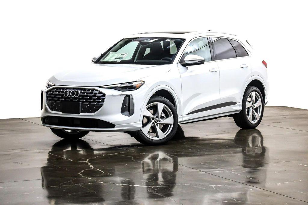 new 2025 Audi Q5 car, priced at $61,890