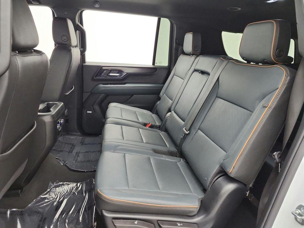 used 2025 GMC Yukon XL car, priced at $65,975