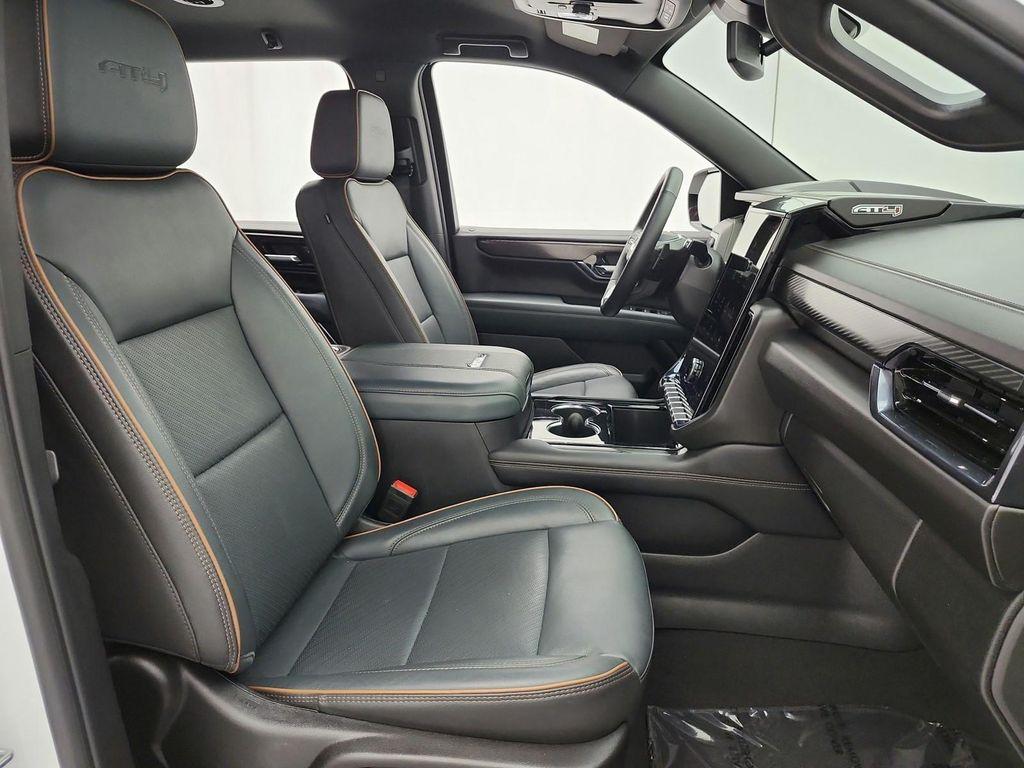 used 2025 GMC Yukon XL car, priced at $65,975