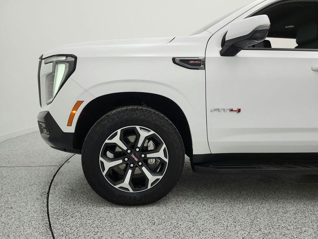 used 2025 GMC Yukon XL car, priced at $65,975