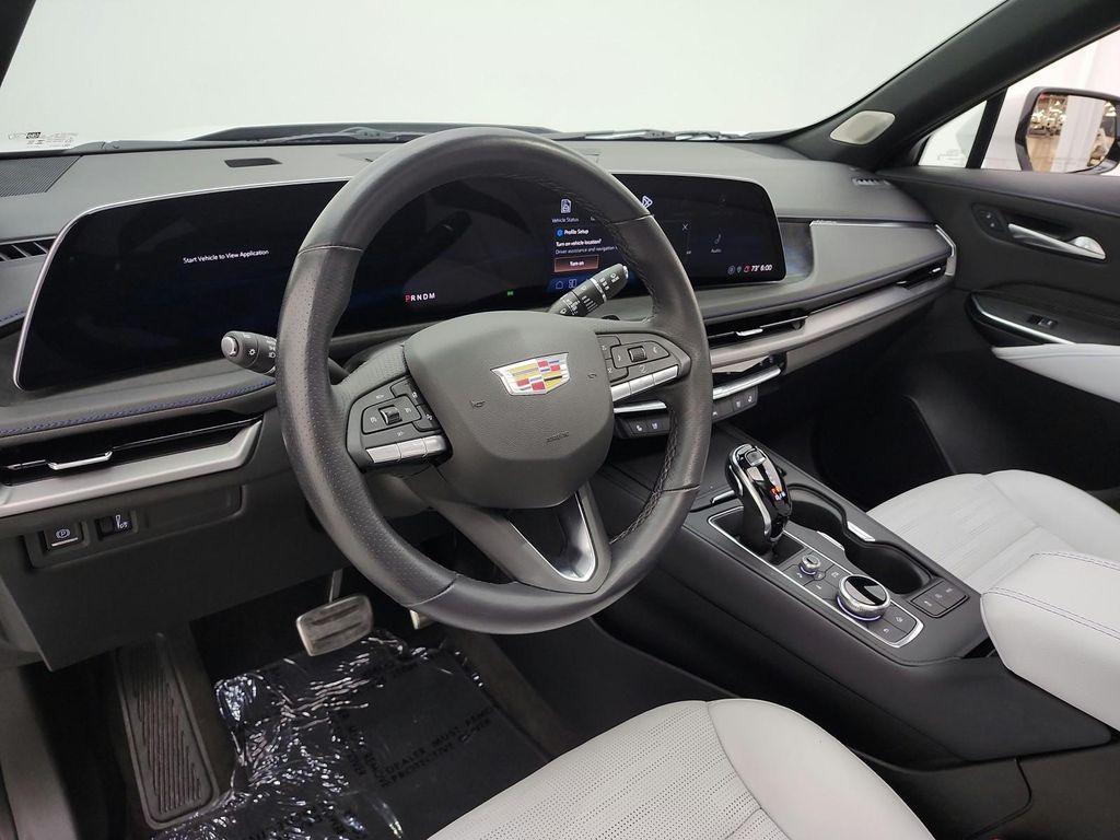 used 2025 Cadillac XT4 car, priced at $39,894
