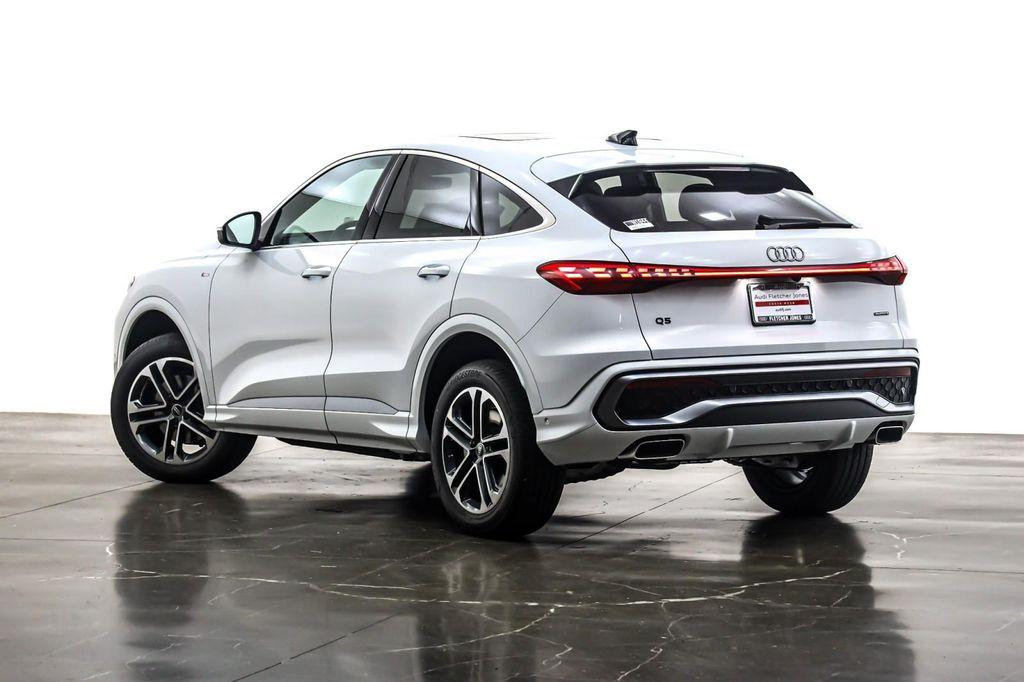 new 2025 Audi Q5 car, priced at $59,435