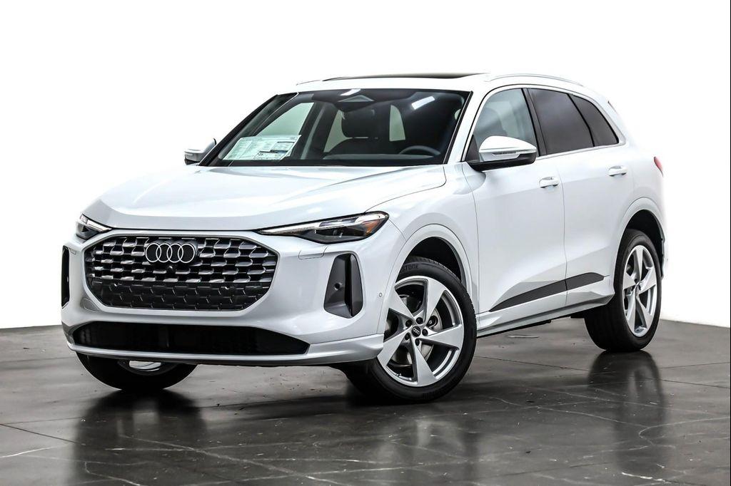 new 2025 Audi Q5 car, priced at $55,467