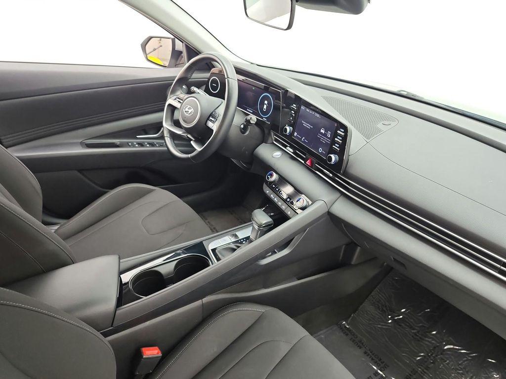 used 2021 Hyundai Elantra car, priced at $17,477