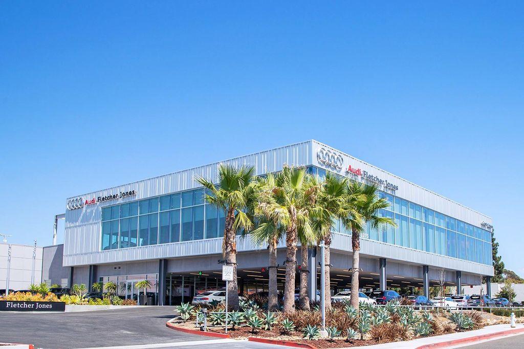 new 2025 Audi Q5 car, priced at $57,638