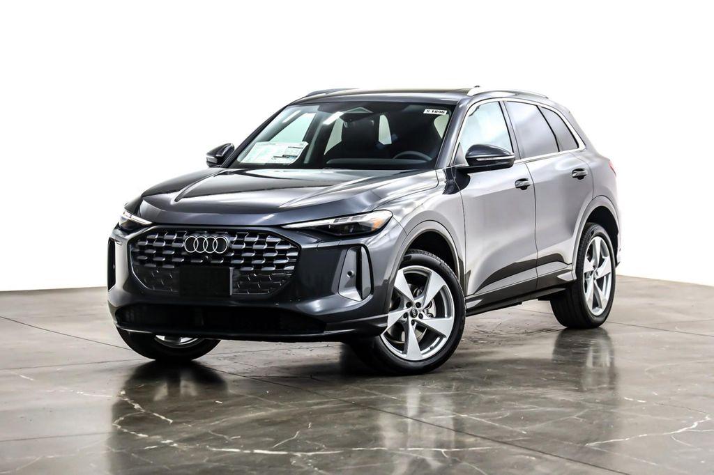 new 2025 Audi Q5 car, priced at $61,185