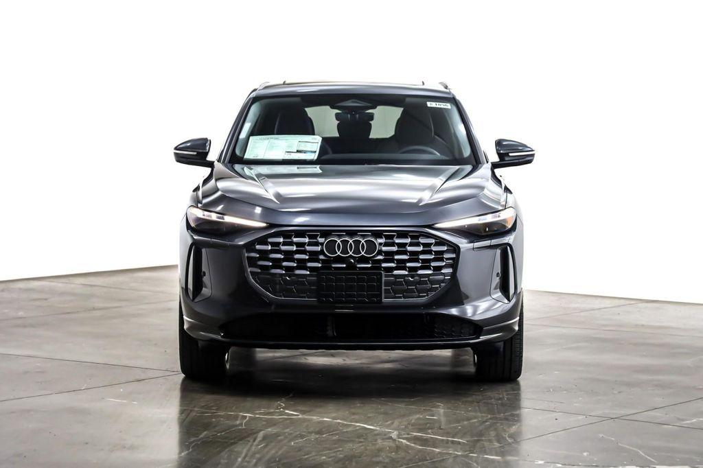 new 2025 Audi Q5 car, priced at $61,185