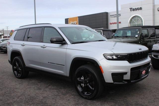 used 2025 Jeep Grand Cherokee L car, priced at $39,999