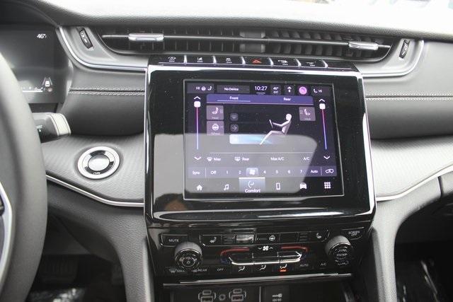 used 2025 Jeep Grand Cherokee L car, priced at $39,999