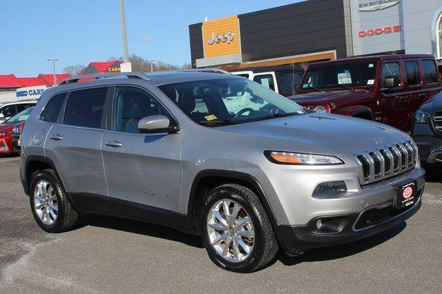 used 2014 Jeep Cherokee car, priced at $10,750