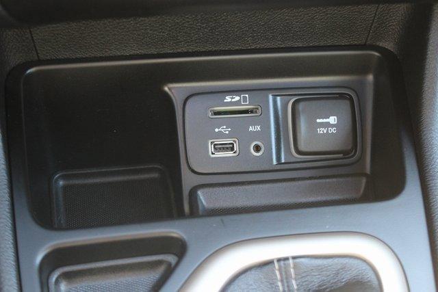 used 2014 Jeep Cherokee car, priced at $10,750