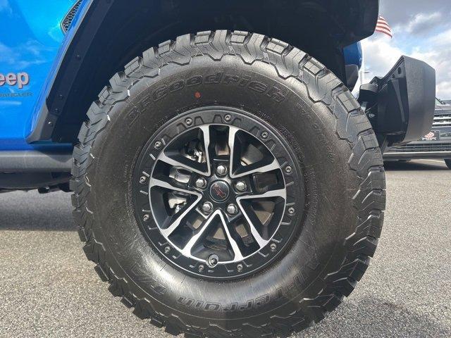 used 2025 Jeep Wrangler car, priced at $59,899