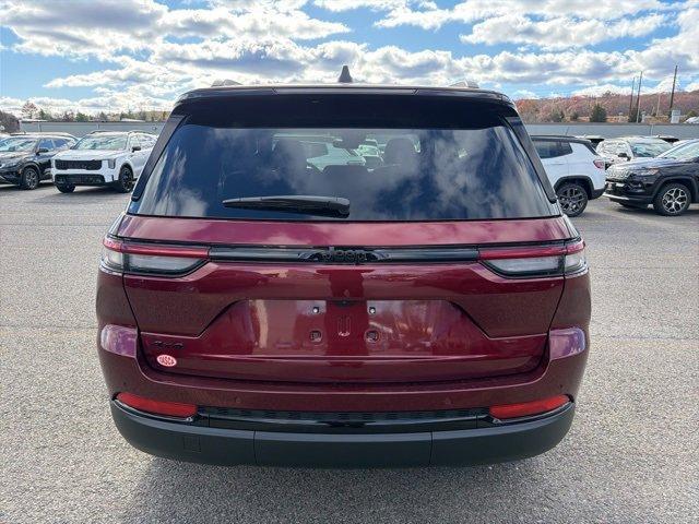 new 2025 Jeep Grand Cherokee car, priced at $46,205