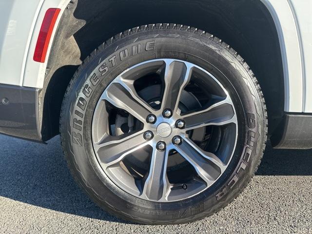 used 2022 Jeep Grand Wagoneer car, priced at $50,999