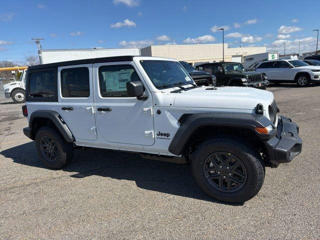 new 2026 Jeep Wrangler car, priced at $45,595