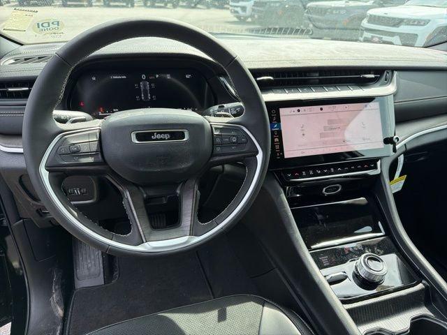 new 2026 Jeep Grand Cherokee car, priced at $45,937