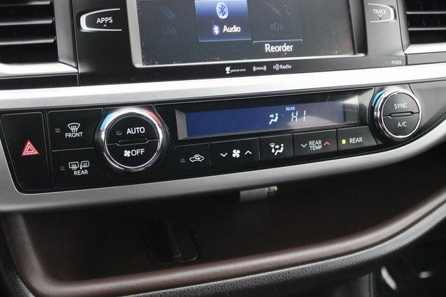 used 2018 Toyota Highlander car, priced at $22,999