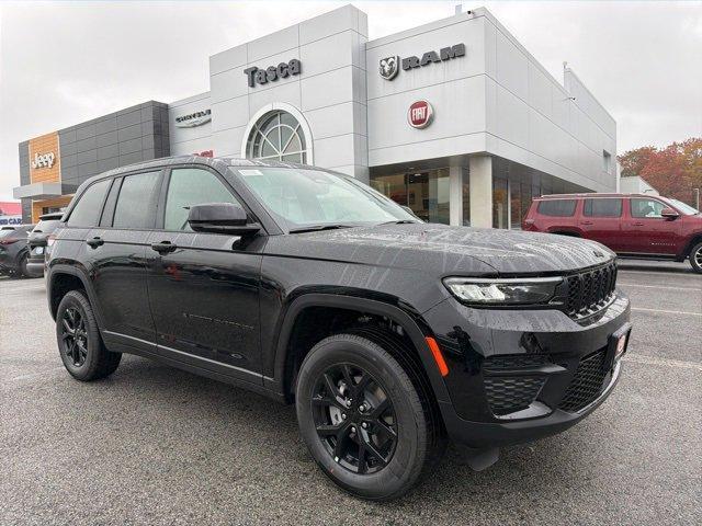 new 2025 Jeep Grand Cherokee car, priced at $46,208