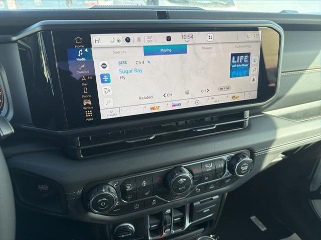 new 2026 Jeep Wrangler car, priced at $53,580