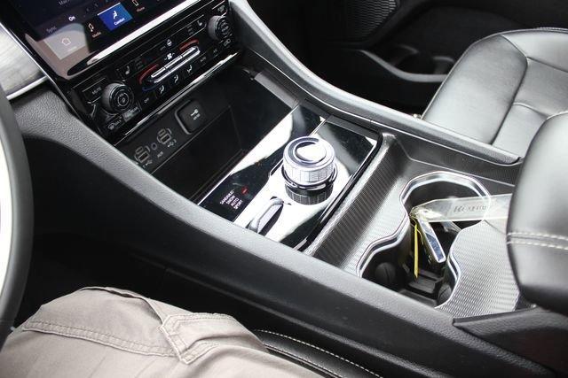 used 2024 Jeep Grand Cherokee L car, priced at $33,817