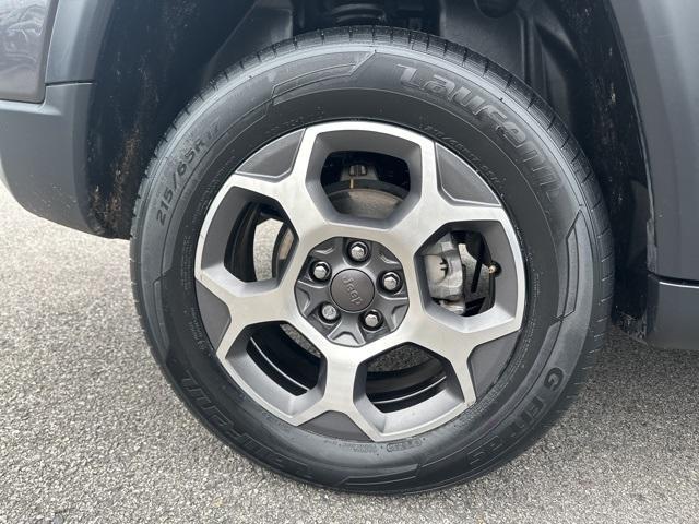 used 2022 Jeep Compass car, priced at $22,999