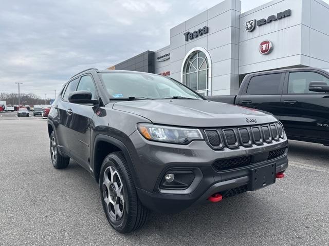 used 2022 Jeep Compass car, priced at $22,999