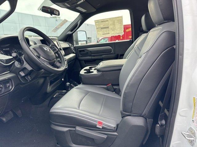 new 2024 Ram 2500 car, priced at $58,999