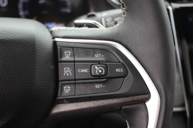 used 2024 Jeep Grand Cherokee car, priced at $34,617