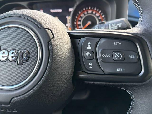 new 2026 Jeep Wrangler car, priced at $47,318