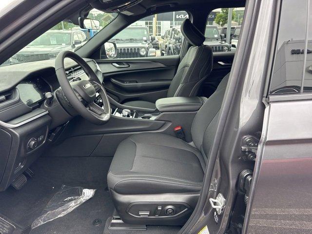 new 2025 Jeep Grand Cherokee L car, priced at $37,515