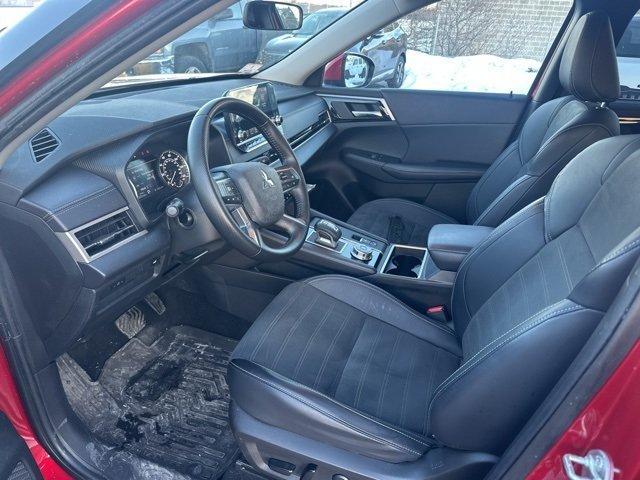 used 2024 Mitsubishi Outlander car, priced at $25,199