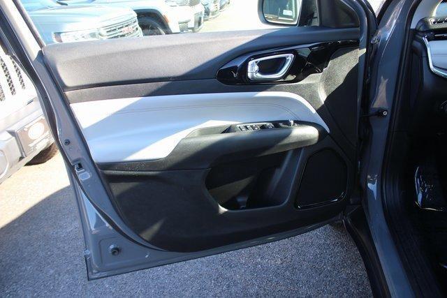 used 2022 Jeep Compass car, priced at $22,298