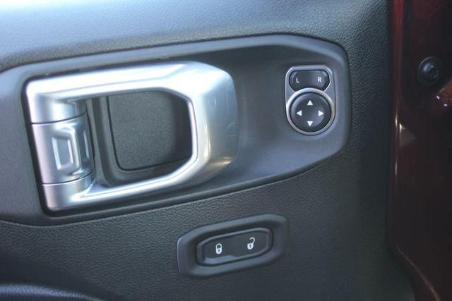 used 2021 Jeep Gladiator car, priced at $33,250