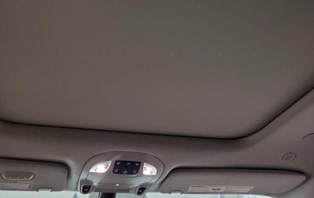 used 2024 Chrysler Pacifica car, priced at $39,319