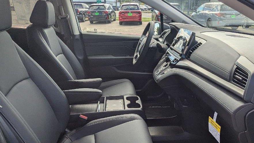 new 2026 Honda Odyssey car, priced at $42,484