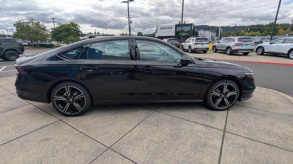 new 2026 Honda Accord car, priced at $31,689