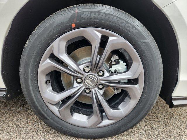 new 2025 Honda Accord Hybrid car, priced at $36,590