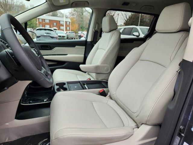 new 2026 Honda Odyssey car, priced at $44,885