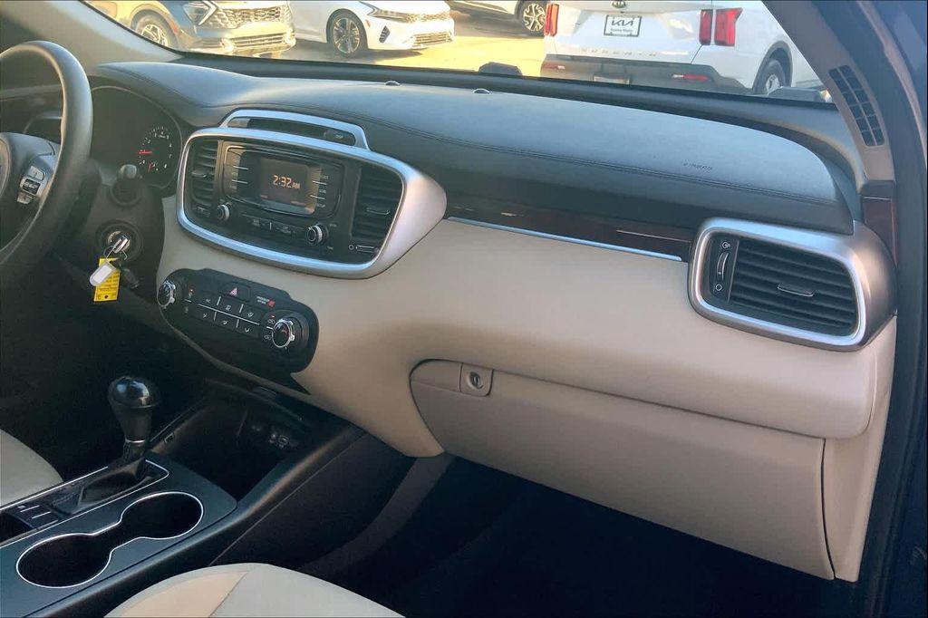 used 2017 Kia Sorento car, priced at $9,427