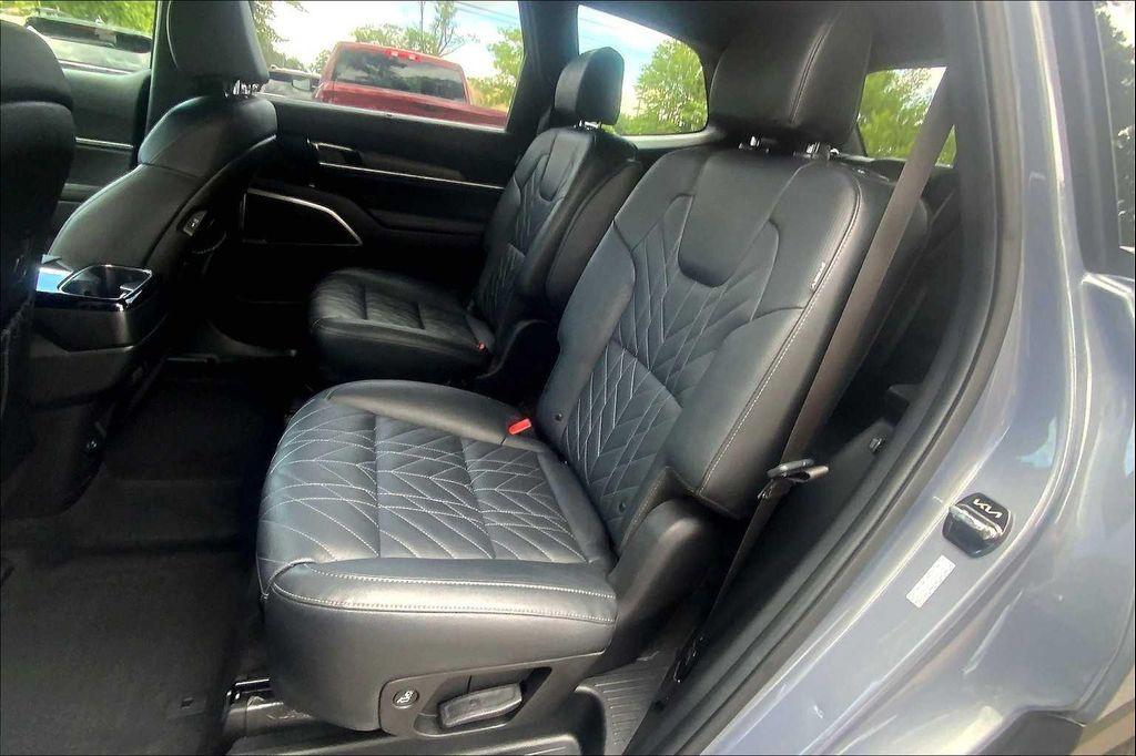 used 2024 Kia Telluride car, priced at $37,850
